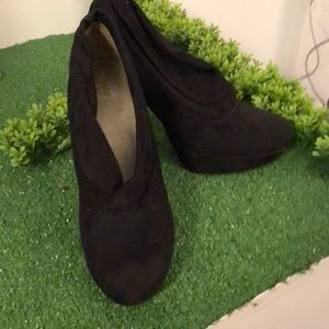 Black Shoe Booties